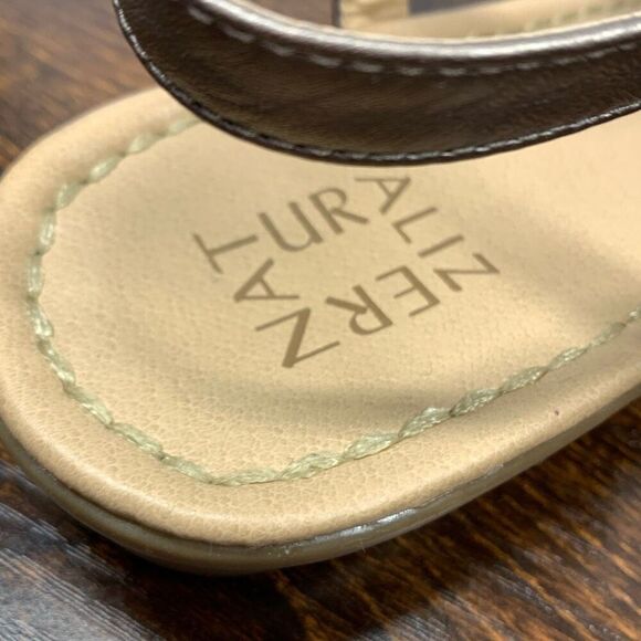 Naturalizer Windham leather metallic sandal women’s size 10M - Picture 7 of 9